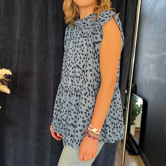 High neck ruffle blouse Blue Cheetah Print Dress Top Work Attire Size Medium - Picture 1 of 2